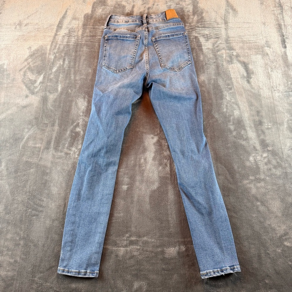 AEROPOSTALE Women's Super High Rise Jegging Distressed Size 2 Short - Picture 2 of 10